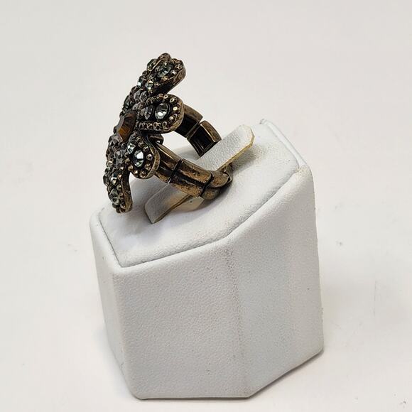 Cookie Lee Flower Rhinestone Brass Tone Stretch Cocktail Ring Statement Jewelry - Picture 3 of 7